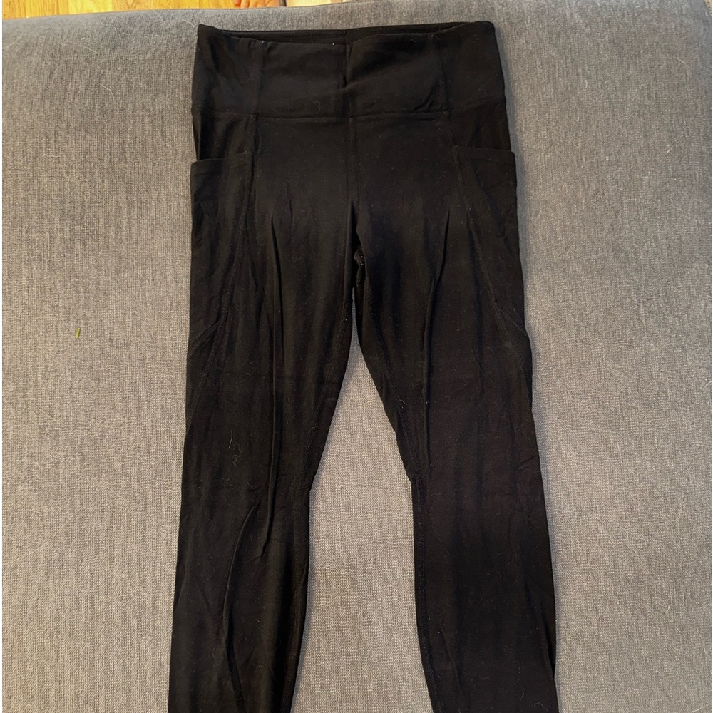 Athleta leggings with side pockets